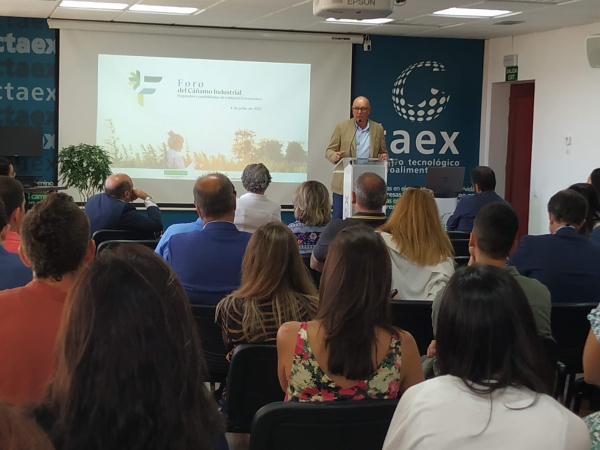 Celebrado el Foro del Cáñamo Industrial. Regulación y posibilidades de cultivo en Extremadura