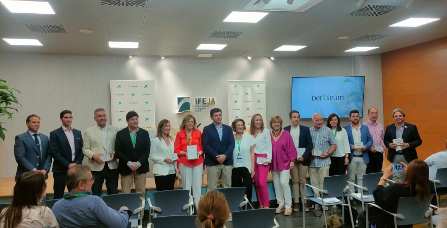 CTAEX recibe el premio Iberoleum 2022