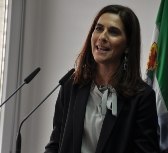 La Directora de CTAEX, Carmen González, homenajeada en Extremanagers 2015