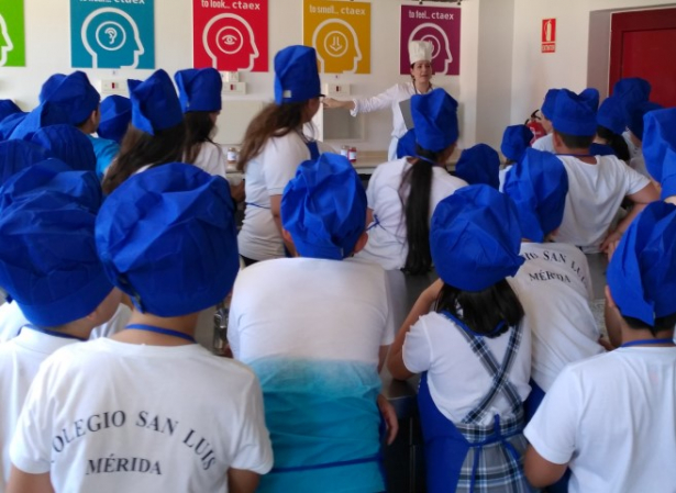 Se clausura en CTAEX la Campaña &quot;La fruta tiene mucha vida&quot;