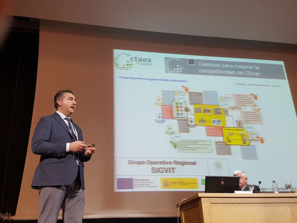 Alfonso Montaño analiza en Agroexpo la cadena de valor de los Aceites de Oliva como cultivo emergente a nivel mundial