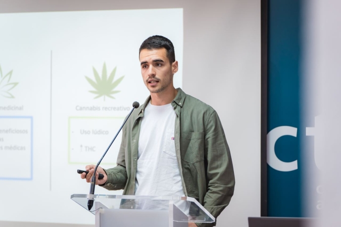 Celebrado el Foro del Cáñamo Industrial. Regulación y posibilidades de cultivo en Extremadura