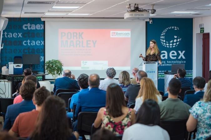 Celebrado el Foro del Cáñamo Industrial. Regulación y posibilidades de cultivo en Extremadura