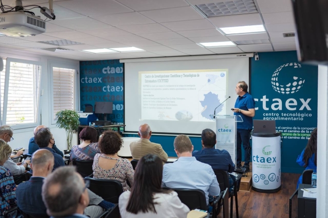 Celebrado el Foro del Cáñamo Industrial. Regulación y posibilidades de cultivo en Extremadura