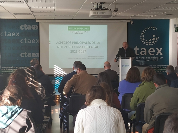 Javier Gonzalo explica la nueva PAC en CTAEX