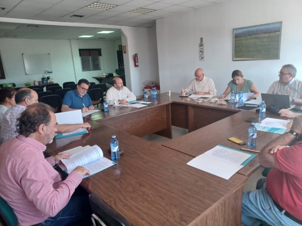 Comienzan los ensayos para la siembra de cáñamo industrial en Campo Arañuelo y La Vera