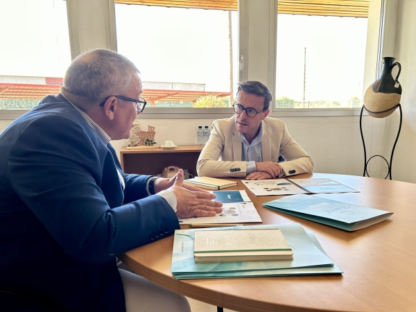 CTAEX recibe la visita del presidente de la Diputación de Badajoz