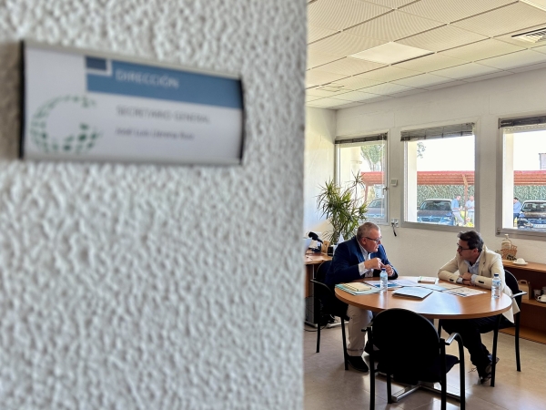 CTAEX recibe la visita del presidente de la Diputación de Badajoz