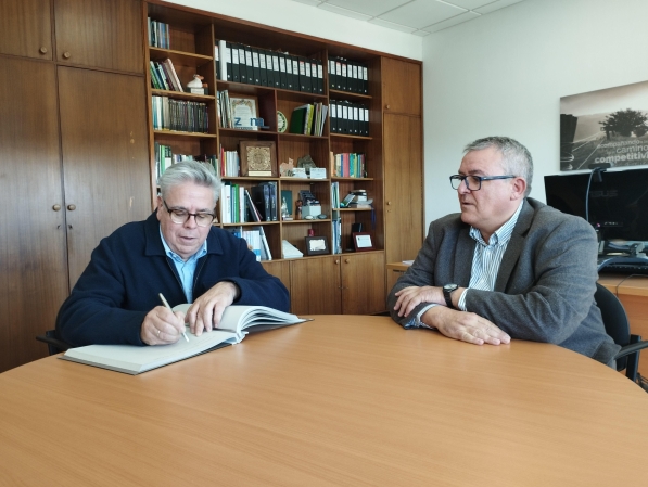 CTAEX recibe al eurodiputado Ignacio Sánchez Amor