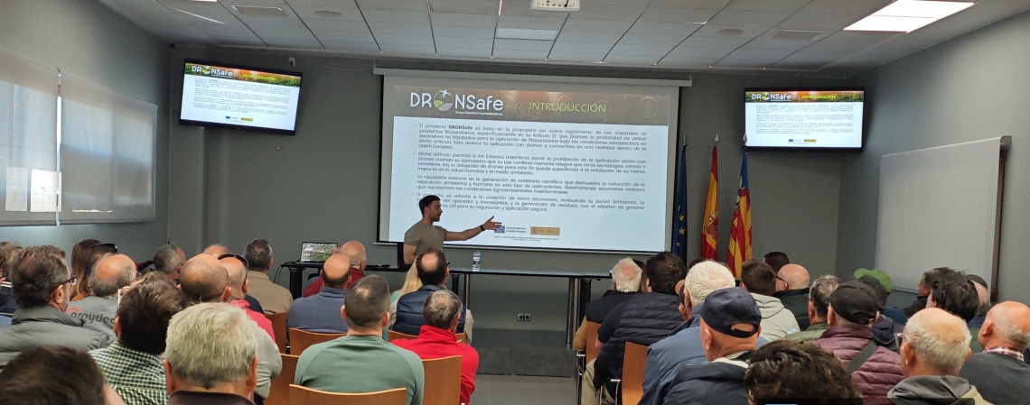 El proyecto DRONSafe evalúa en Valencia el uso &quot;seguro y sostenible&quot; de drones al aplicar fitosanitarios en agricultura